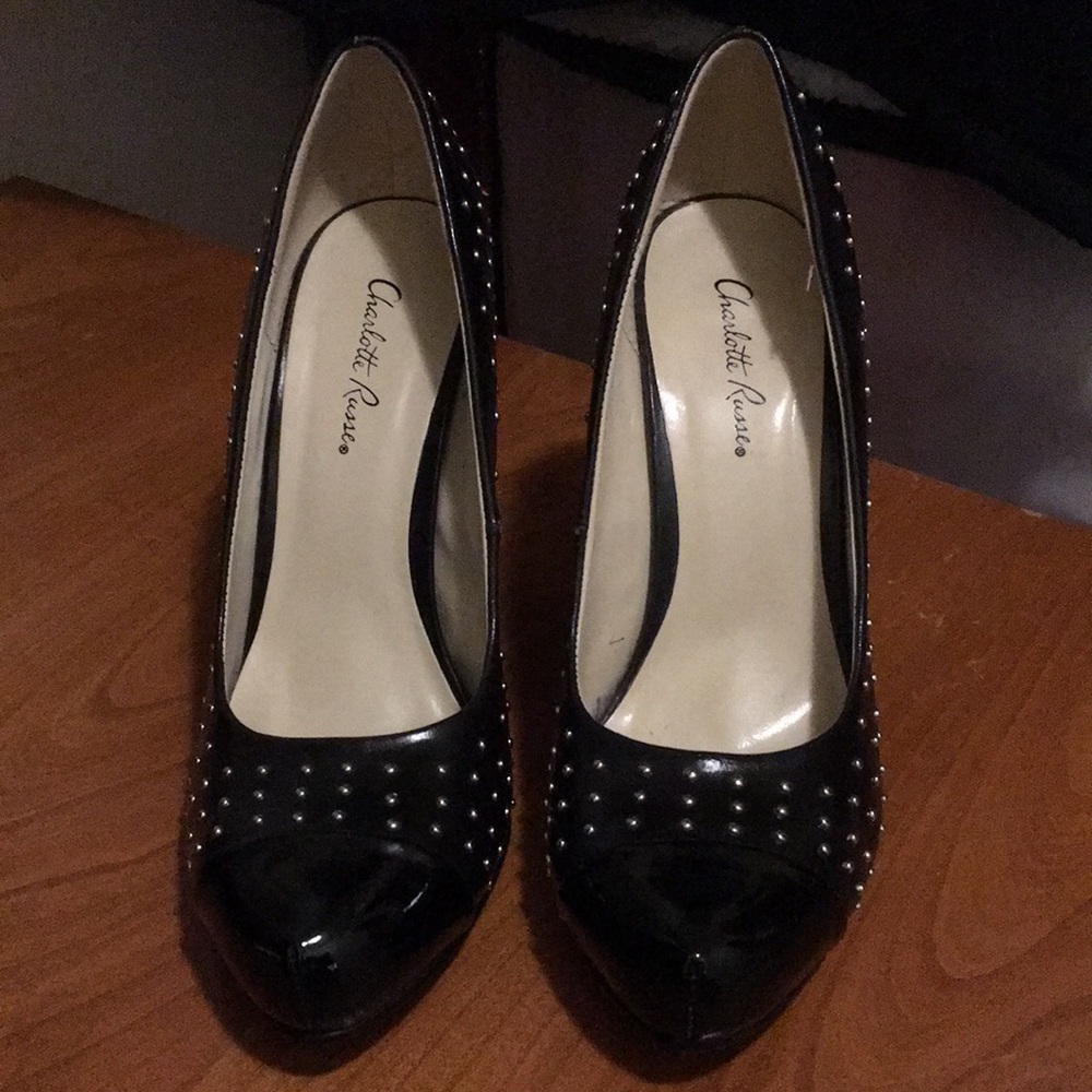 Charlotte Russe black pumps